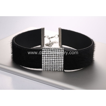 Rhinestone Centre Section Velvet Choker Fur Leather Necklace